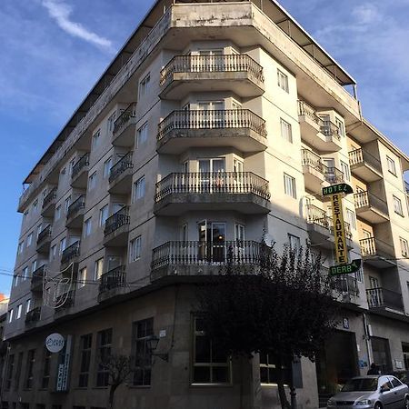 Hotel Restaurante Derby Carballino Εξωτερικό φωτογραφία